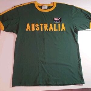 Australia Graphic Short Sleeve Tee - Green/Gold